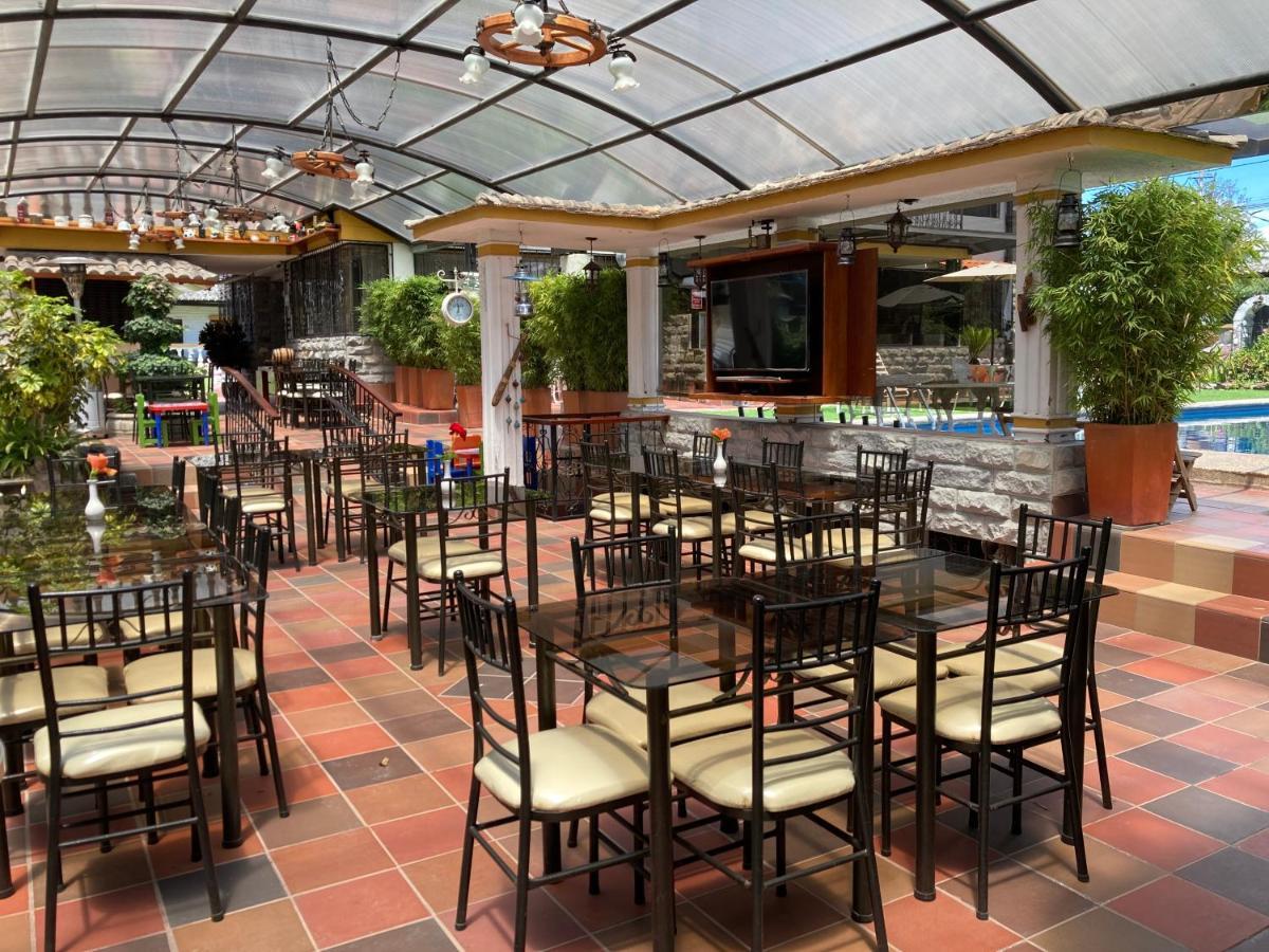Hosteria Casa Silva Checa Exterior photo